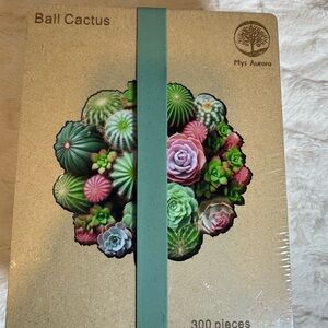 Ball Cactus Puzzle - 300 Pieces - Multicolor succulent